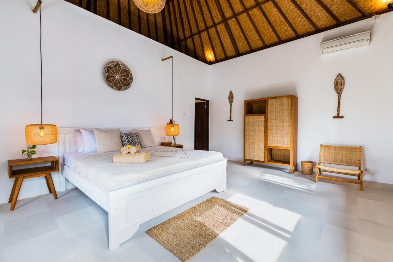 Villa Chandika - 4 Bdr With Private Pool, Walk To The Seminyak (Bali)
