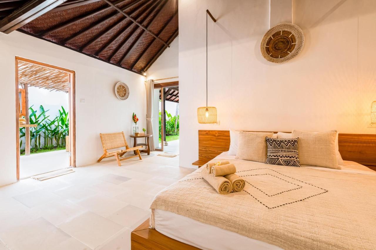 Chandika - 4 Bdr With Private Pool, Walk To The Seminyak (Bali)