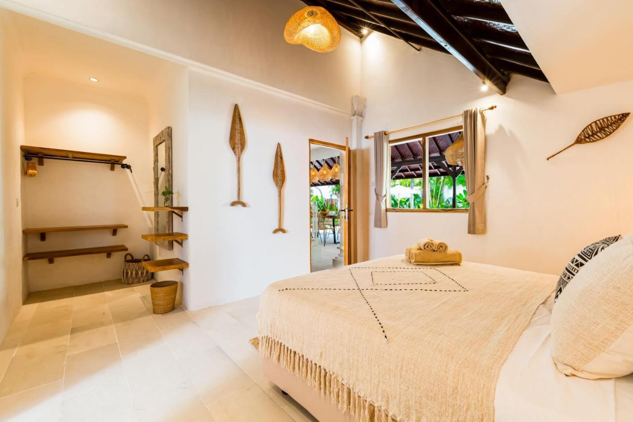 Chandika - 4 Bdr With Private Pool, Walk To The