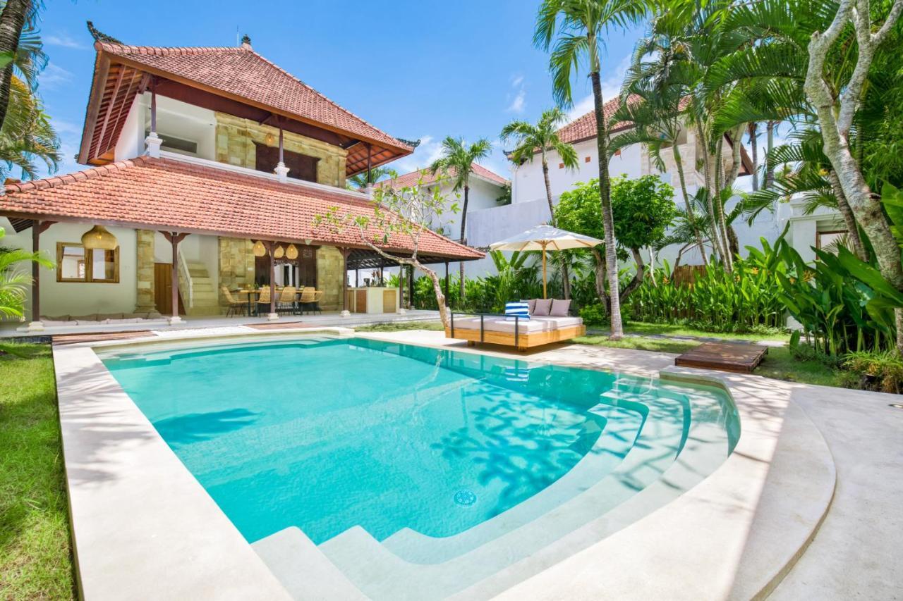 Villa Chandika - 4 Bdr With Private Pool, Walk To The *